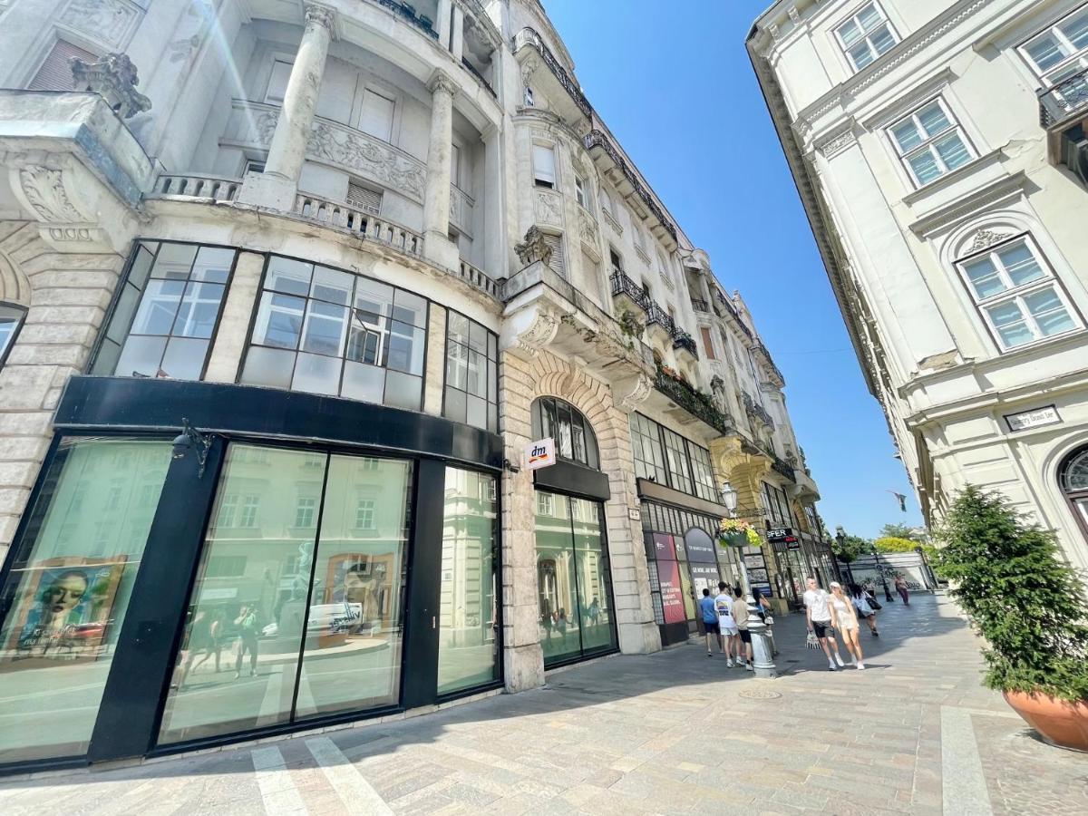 Ferienwohnung Friend Of Deak Ferenc Budapest Exterior foto